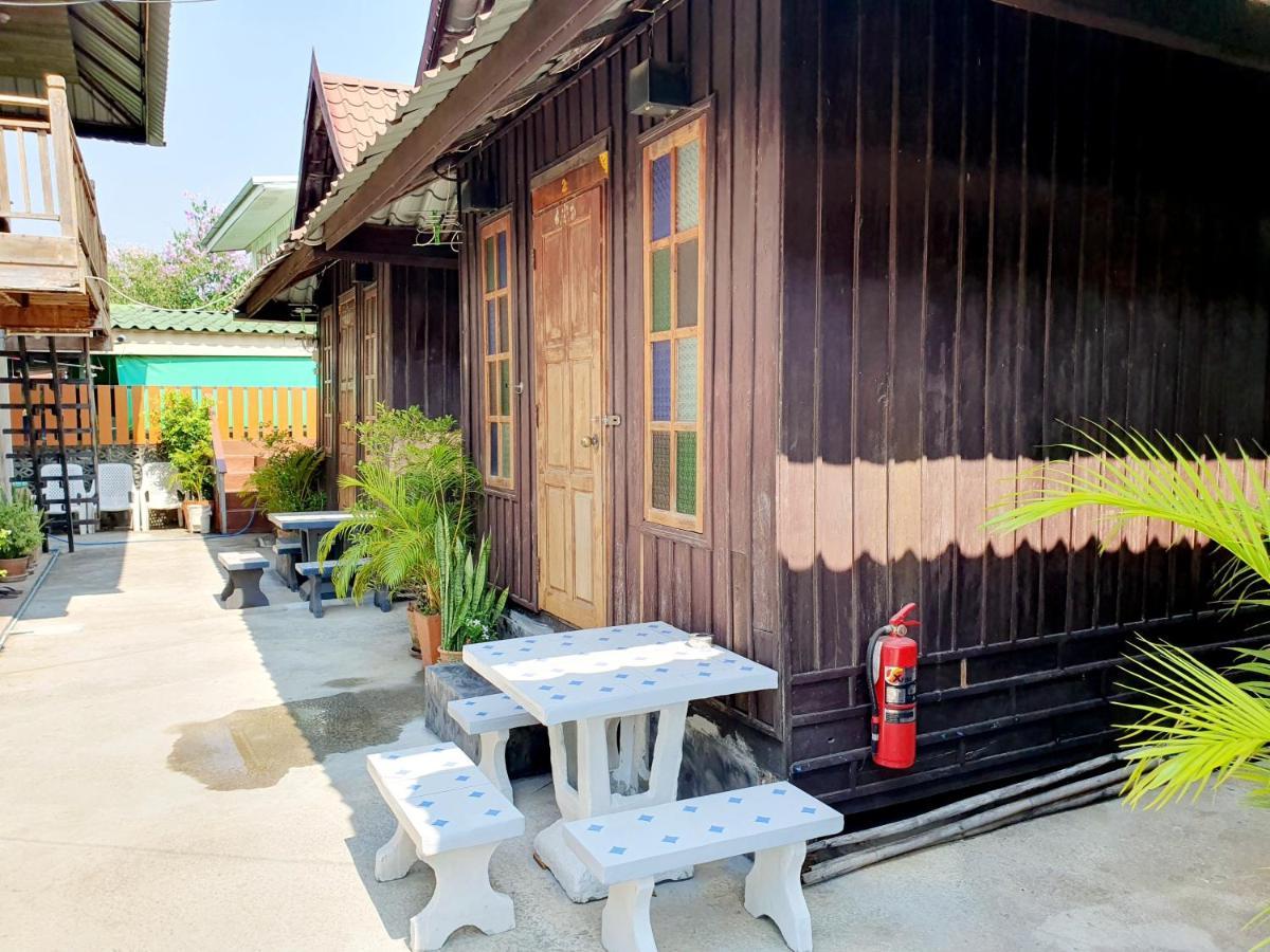 Ktt Resort And Motorbike & Bicycle For Rents Сукотаи Экстерьер фото